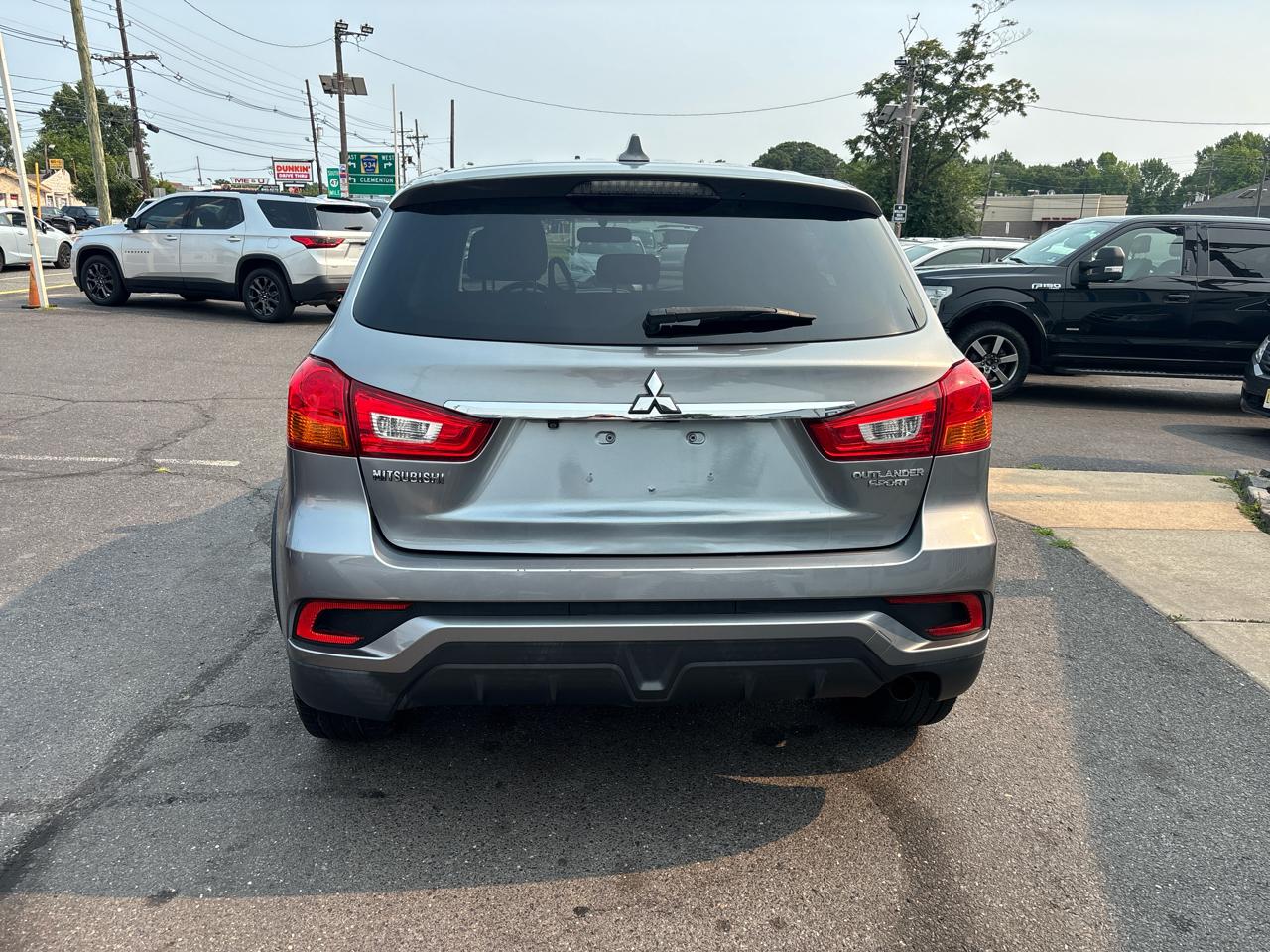 Mitsubishi Outlander Sport ES 2.0 CVT 2018
