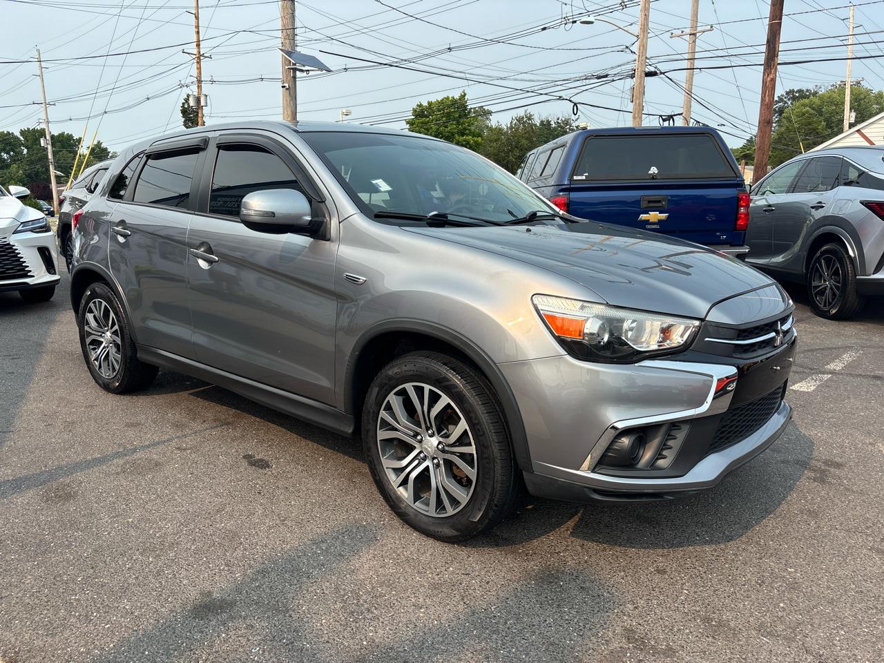 Mitsubishi Outlander Sport ES 2.0 CVT 2018
