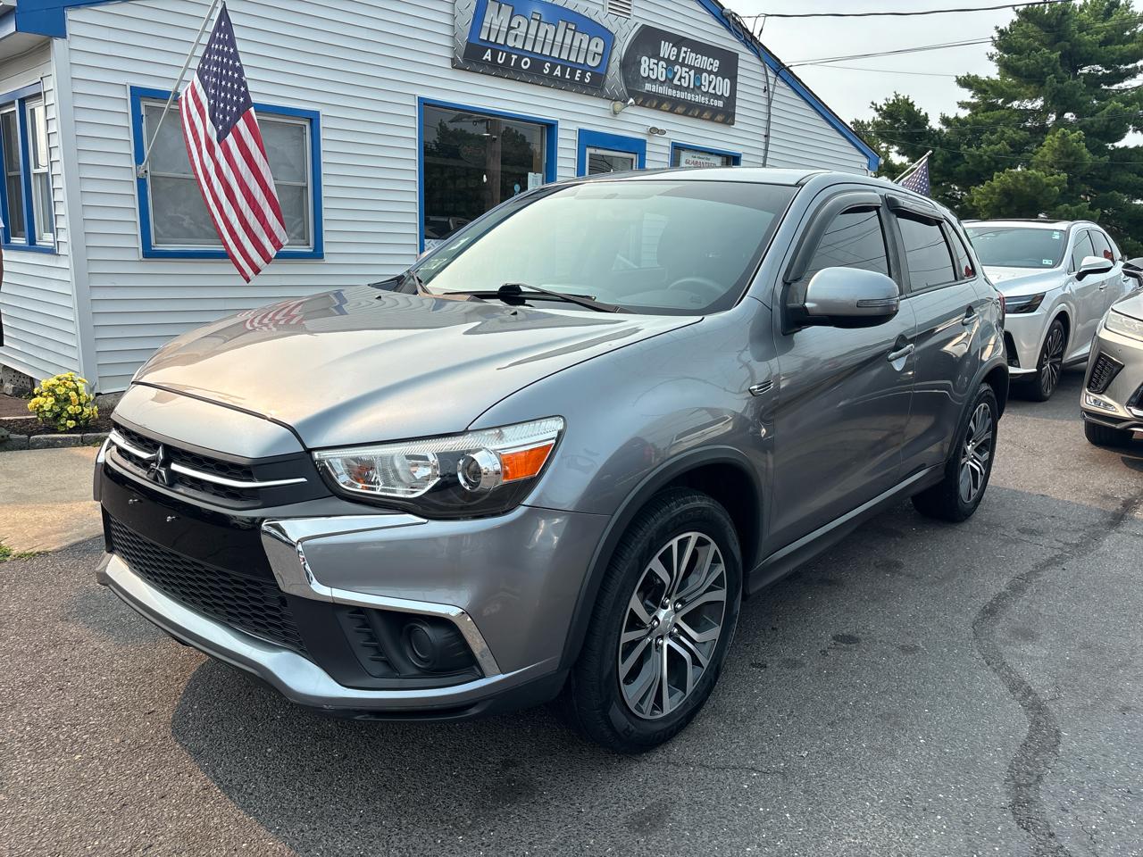Mitsubishi Outlander Sport ES 2.0 CVT 2018
