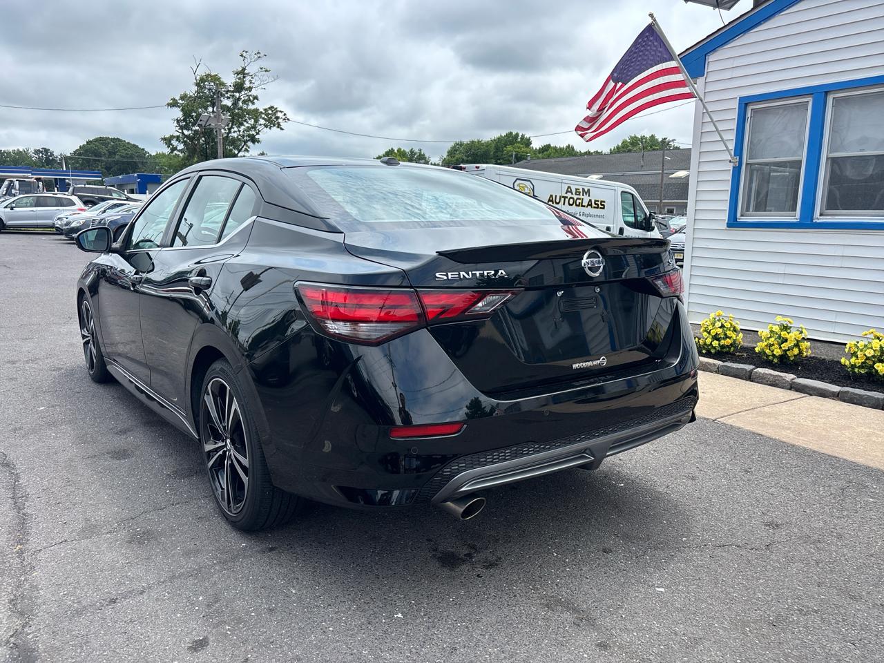Nissan Sentra SR CVT 2020