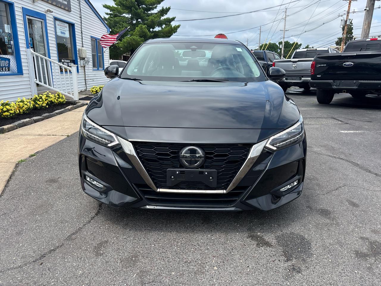 Nissan Sentra SR CVT 2020