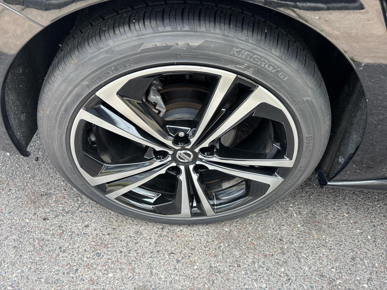 Nissan Sentra SR CVT 2020