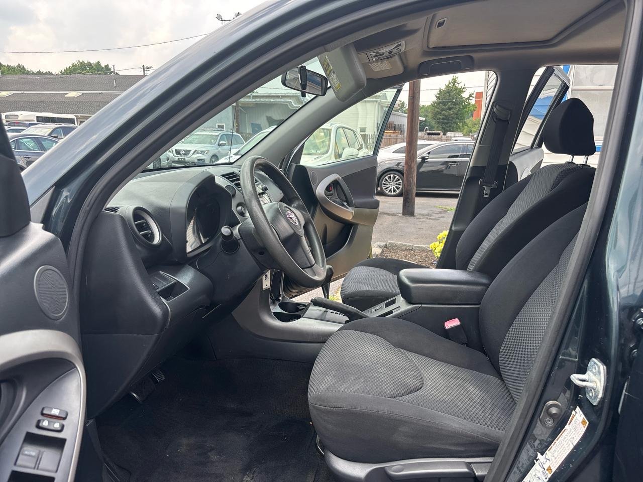 Toyota RAV4 4WD 4dr 4-cyl 4-Spd AT Sport (Natl) 2008