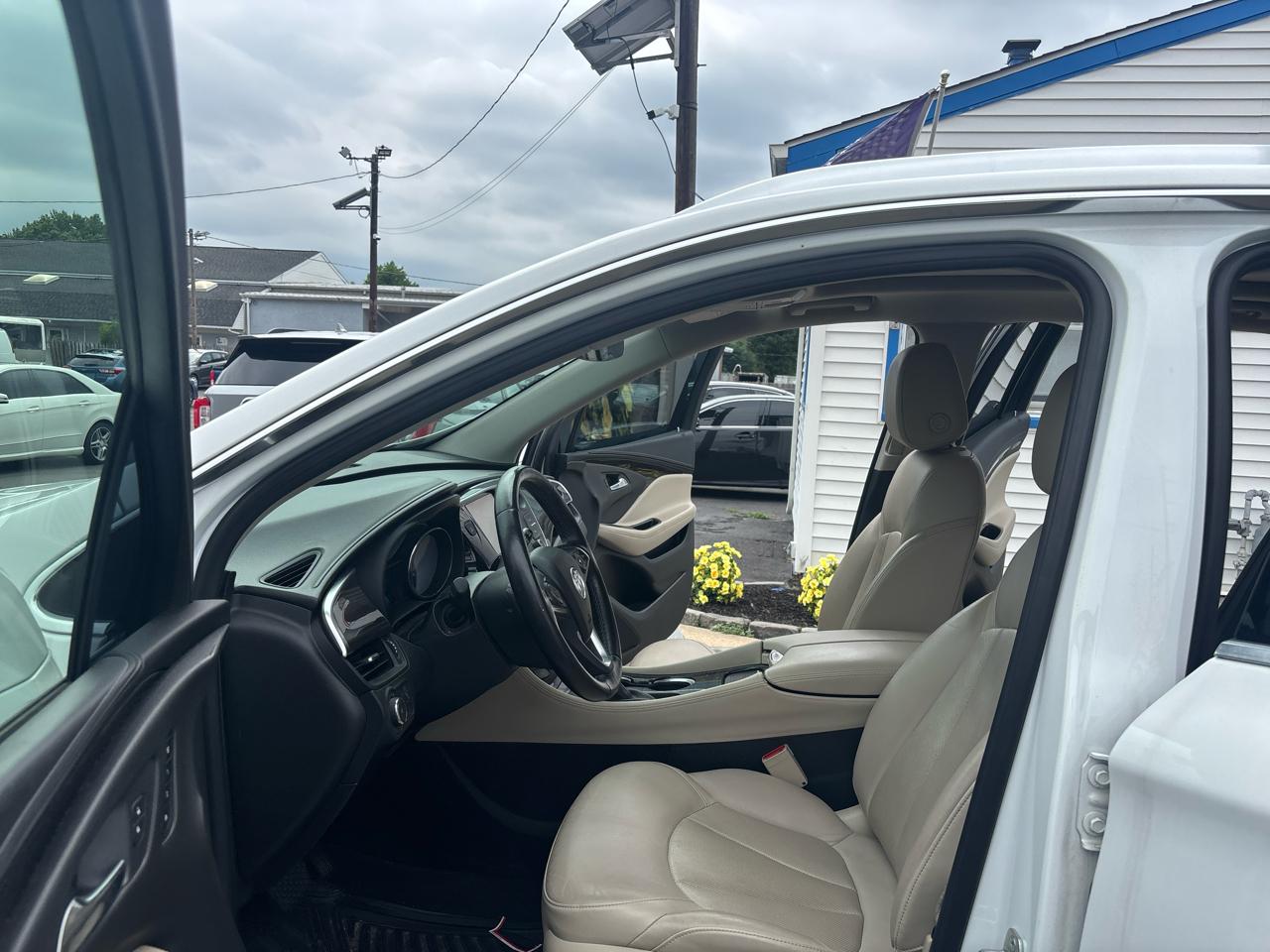 Buick Envision FWD 4dr Essence 2019