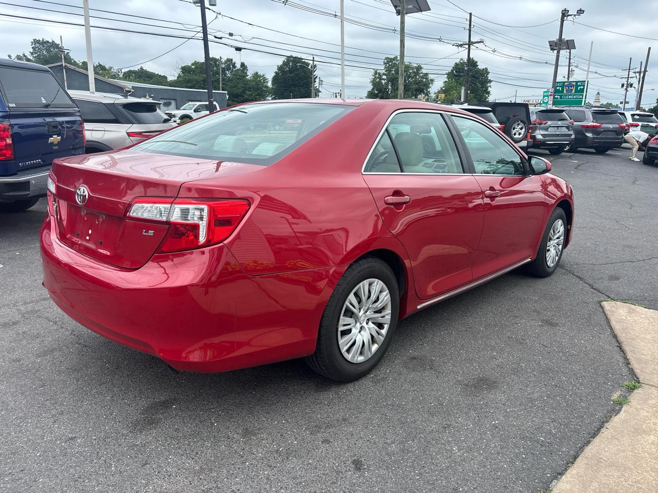 Toyota Camry 4dr Sdn I4 Auto SE Sport Limited Edition (Natl) 2012