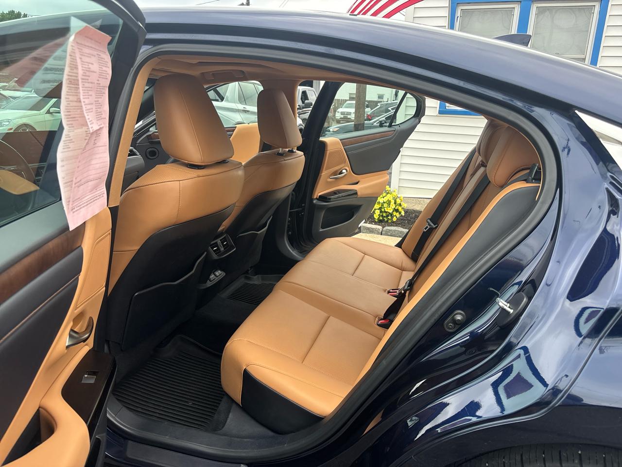 Lexus ES ES 350 FWD 2024