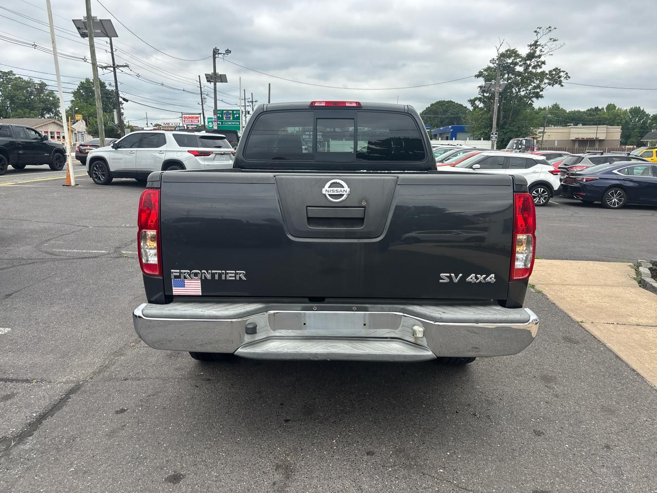 Nissan Frontier 4WD King Cab Auto SV 2011
