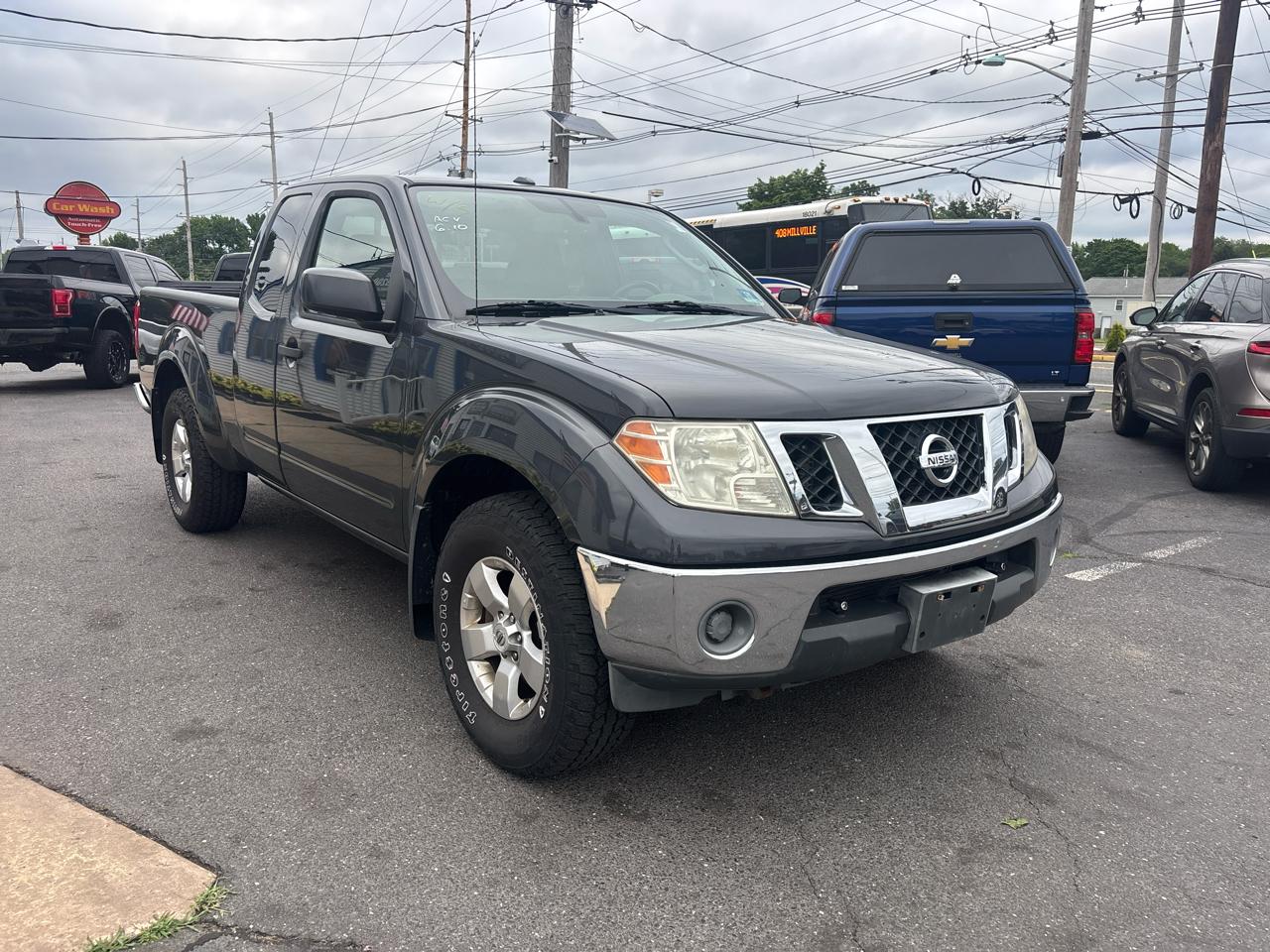 Nissan Frontier 4WD King Cab Auto SV 2011
