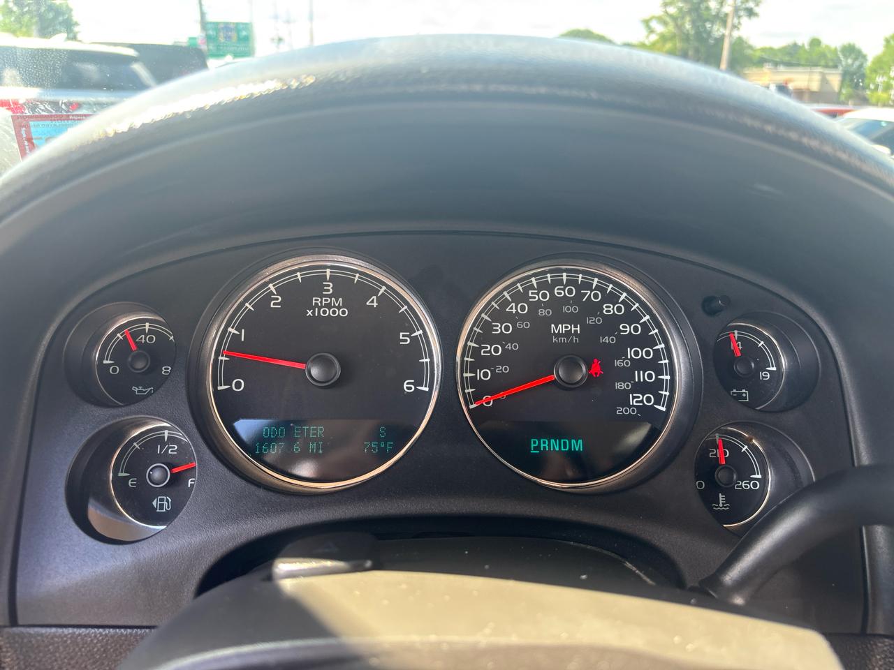 Chevrolet Avalanche 2WD Crew Cab LS 2010