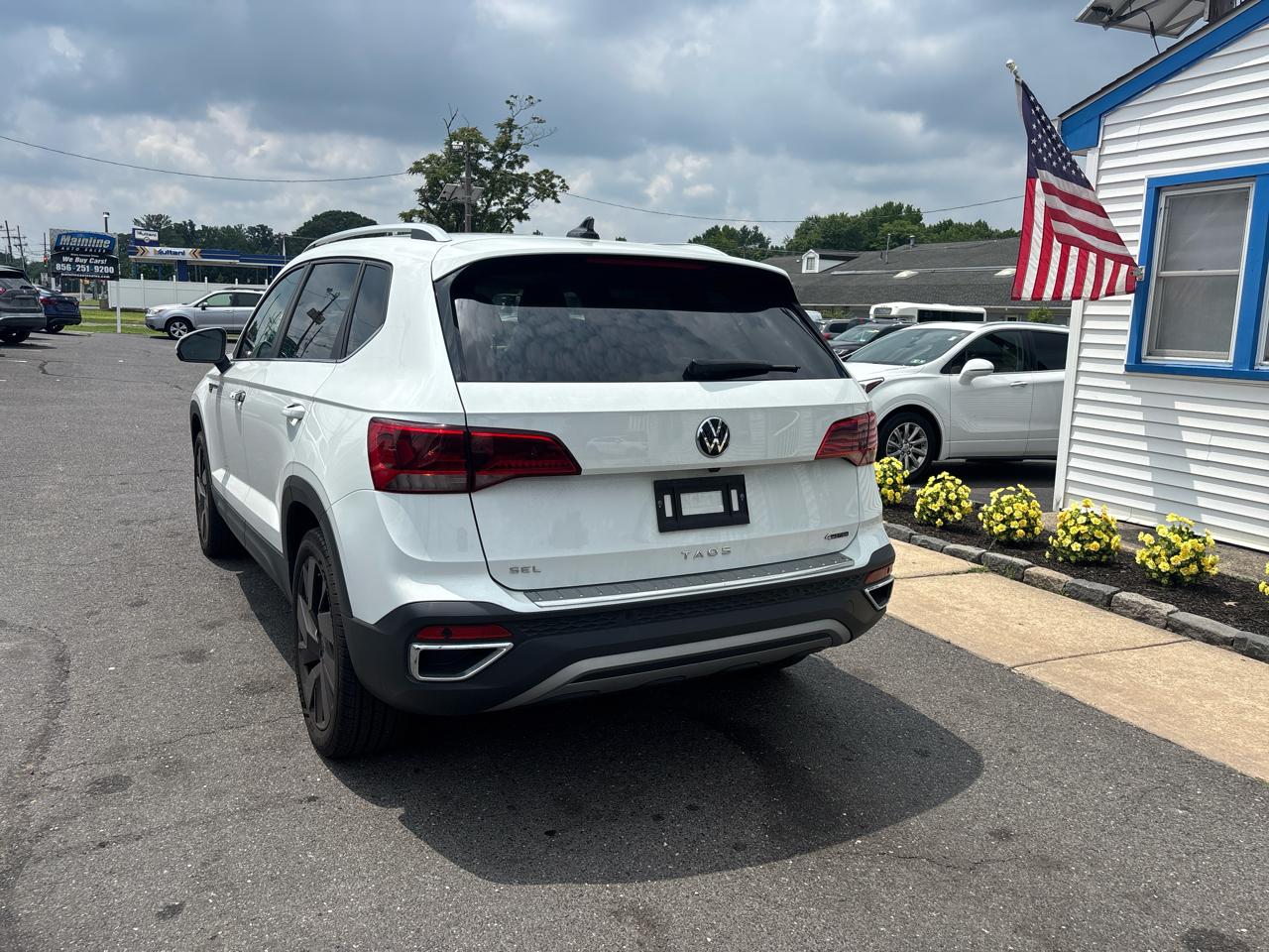 Volkswagen Taos SEL 4MOTION 2023