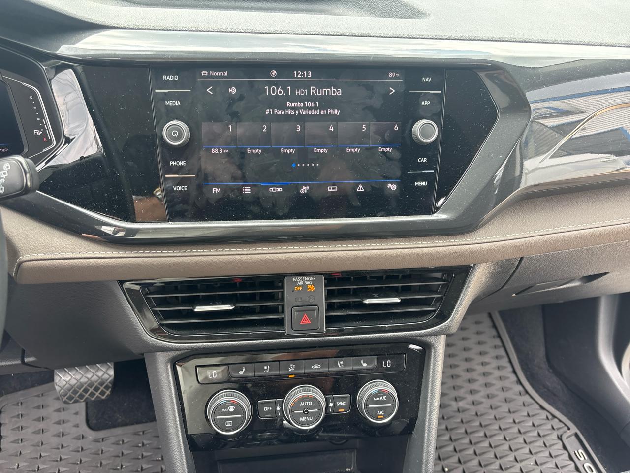 Volkswagen Taos SEL 4MOTION 2023