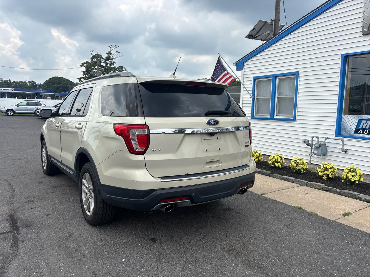 Ford Explorer 4dr Wagon XLT 2018