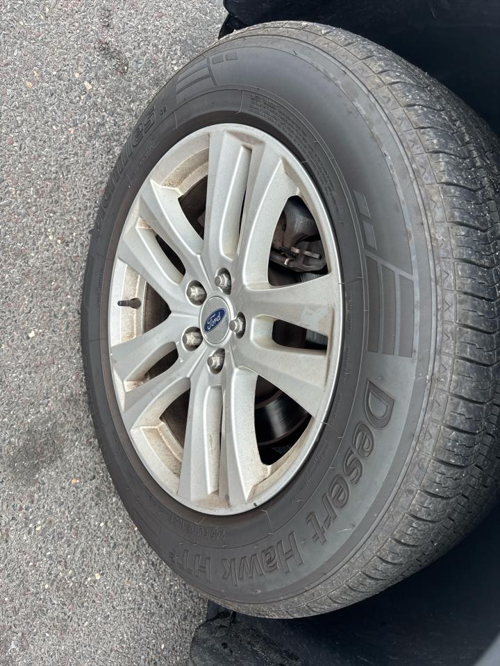 Ford Explorer 4dr Wagon XLT 2018