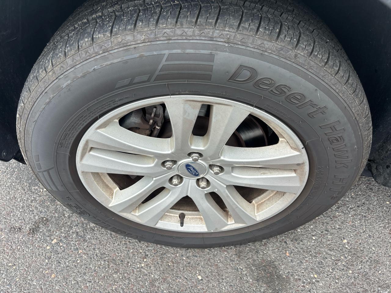 Ford Explorer 4dr Wagon XLT 2018