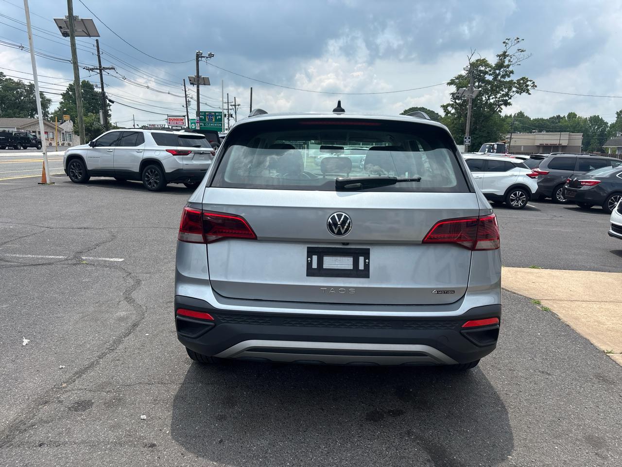 Volkswagen Taos S 4MOTION 2022