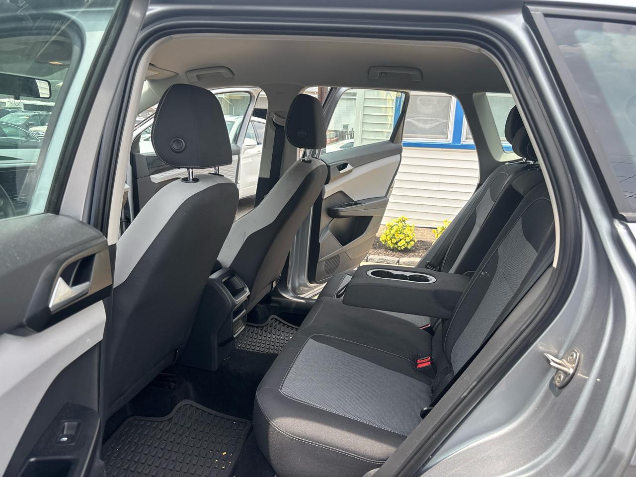 Volkswagen Taos S 4MOTION 2022