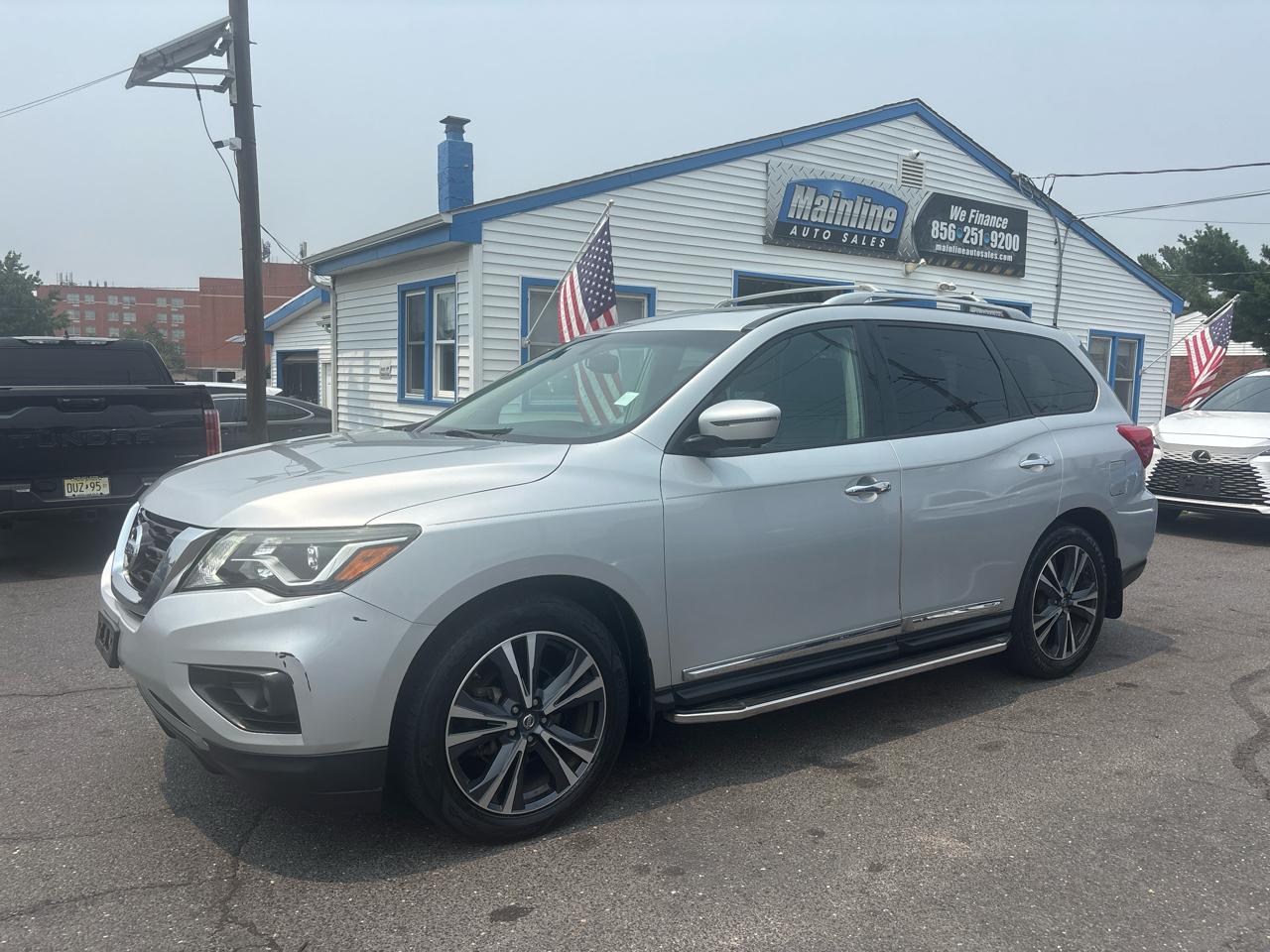 Nissan Pathfinder 4x4 Platinum 2017
