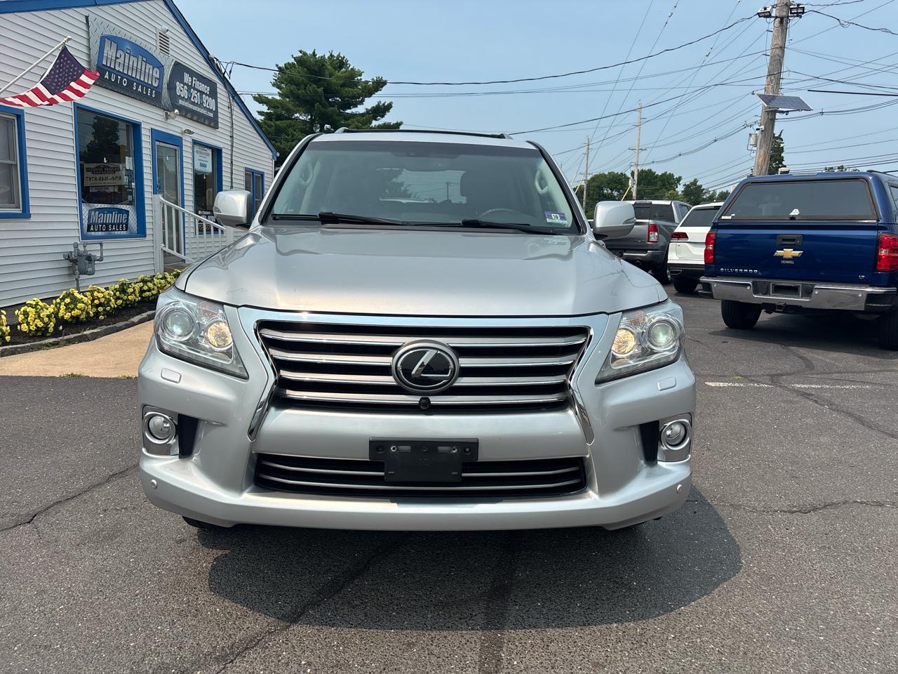 Lexus LX 570 4WD 4dr 2013