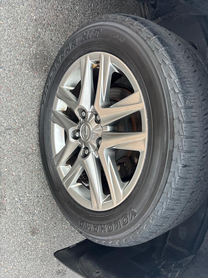 Lexus LX 570 4WD 4dr 2013