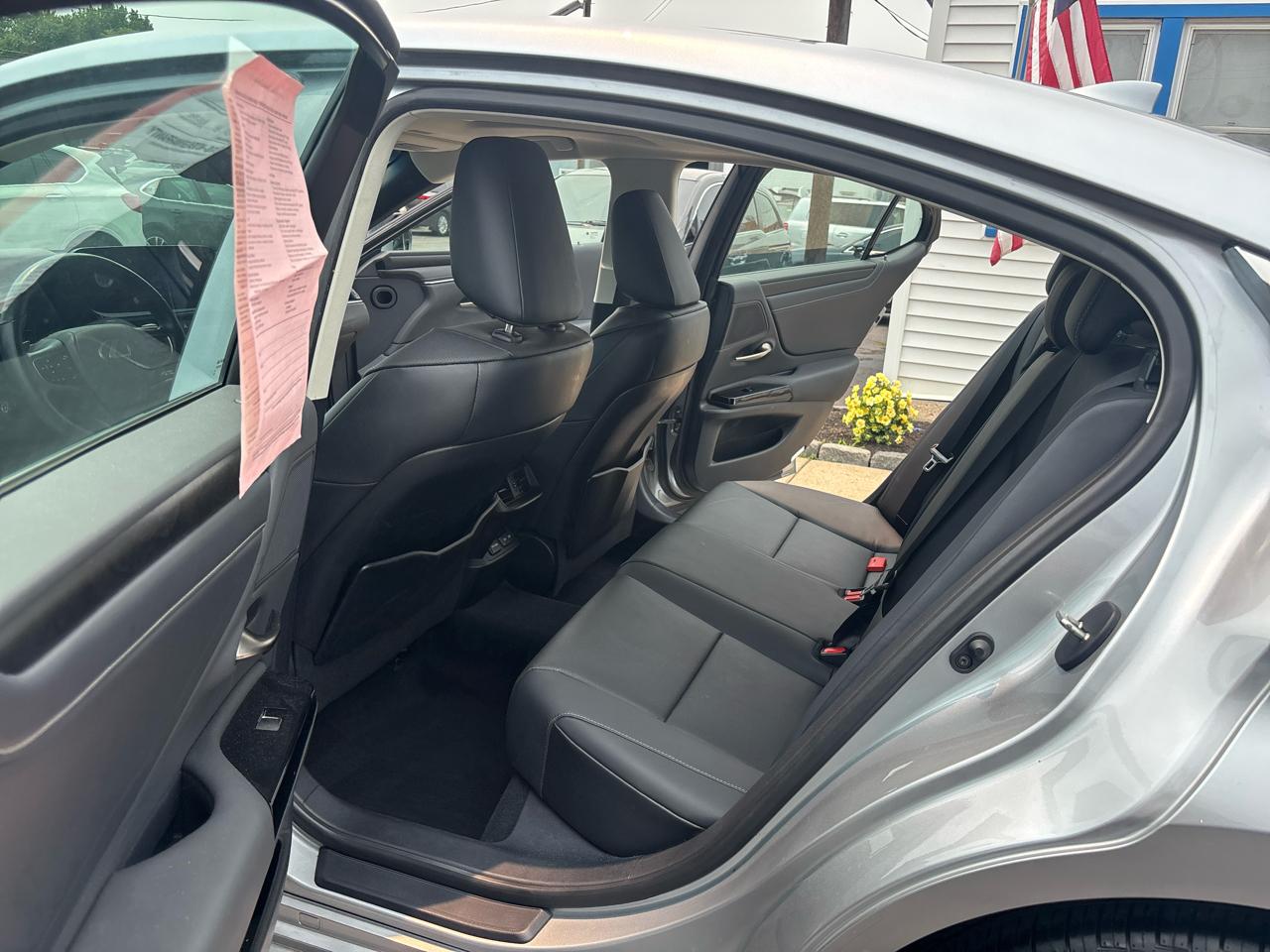 Lexus ES ES 350 FWD 2024