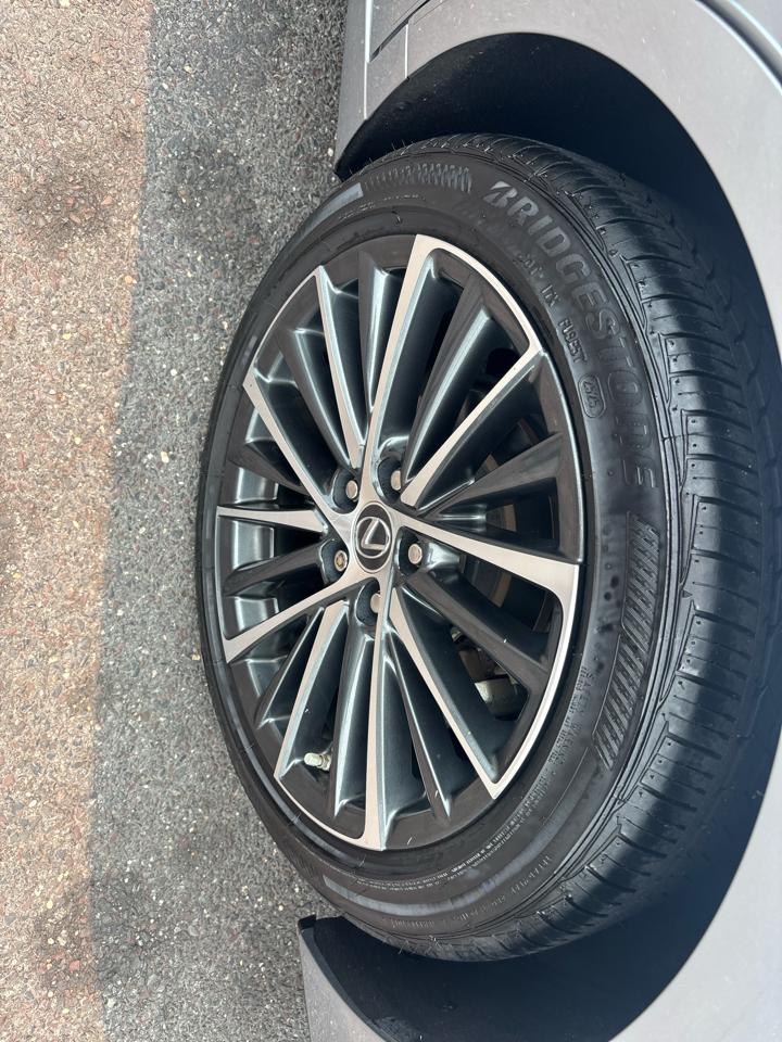 Lexus ES ES 350 FWD 2024