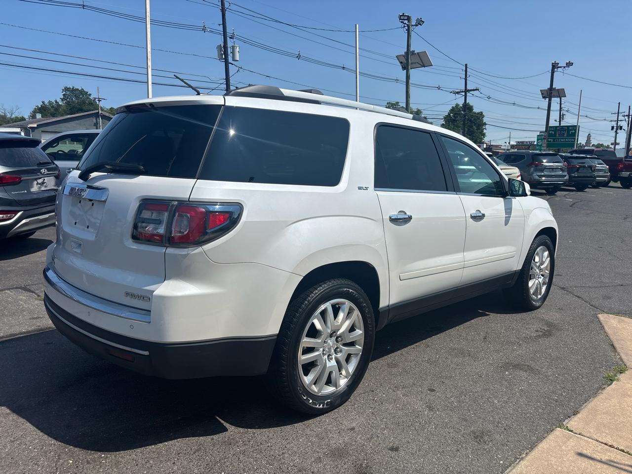 GMC Acadia AWD 4dr SLT w/SLT-1 2016