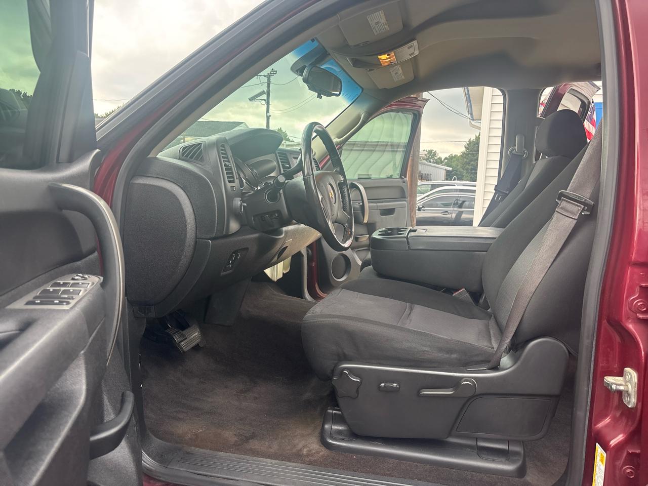 Chevrolet Silverado 1500 4WD Crew Cab 143.5" LT 2013