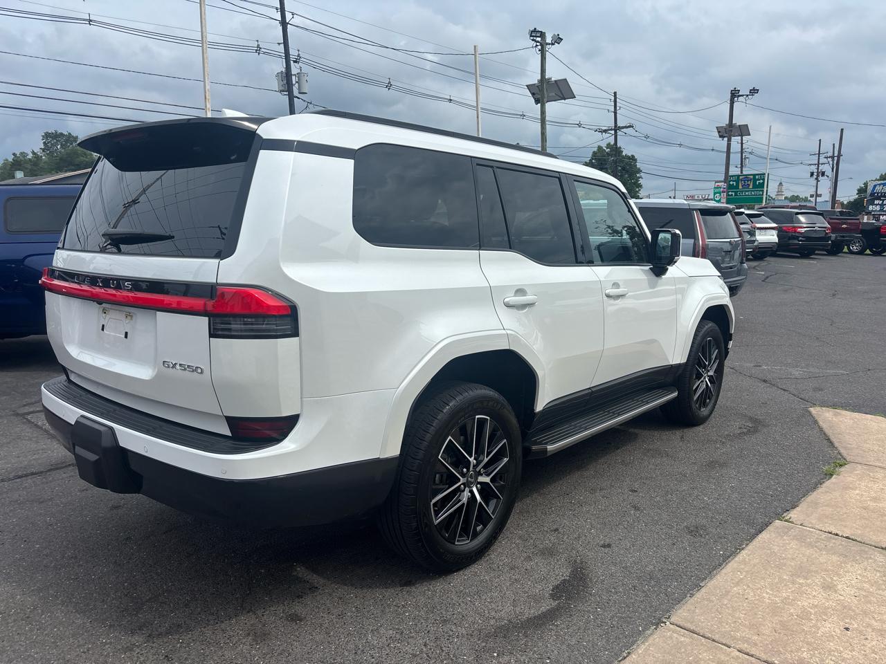 Lexus GX GX 550 Premium 4WD 2025