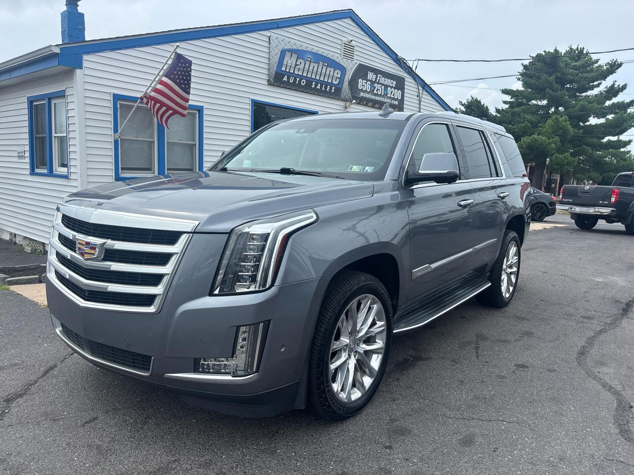 Cadillac Escalade 4WD 4dr Premium Luxury 2018