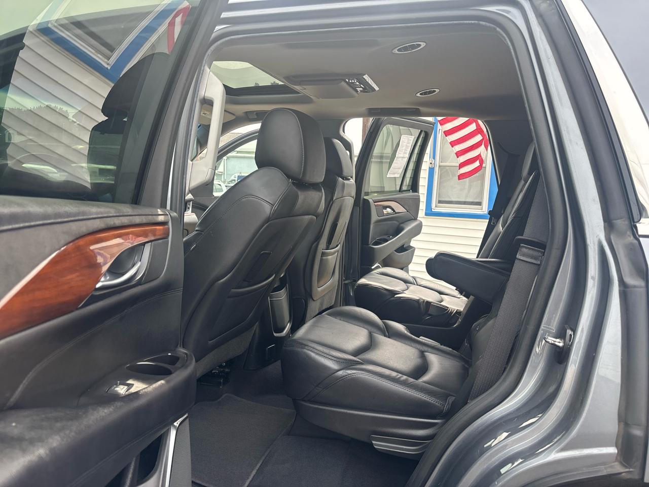 Cadillac Escalade 4WD 4dr Premium Luxury 2018