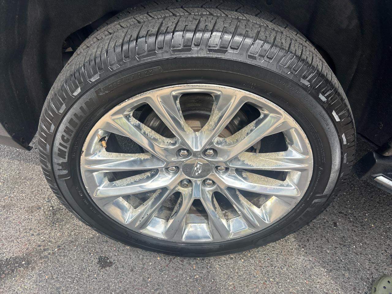 Cadillac Escalade 4WD 4dr Premium Luxury 2018