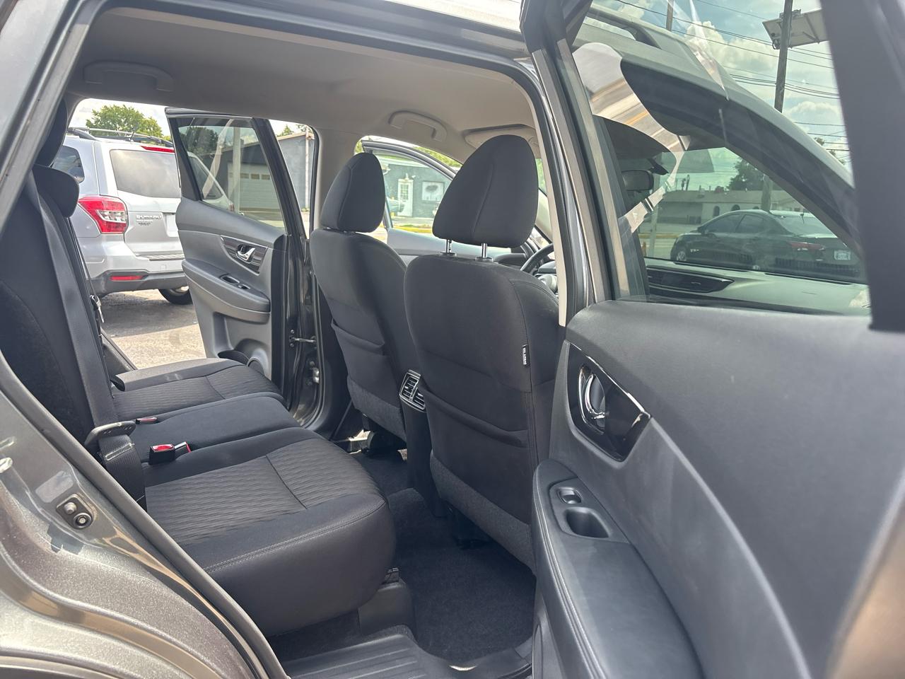 Nissan Rogue AWD SV 2018