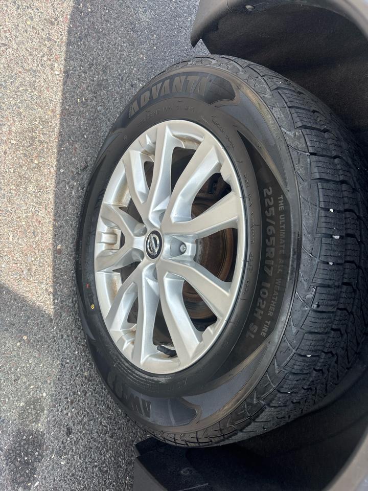 Nissan Rogue AWD SV 2018