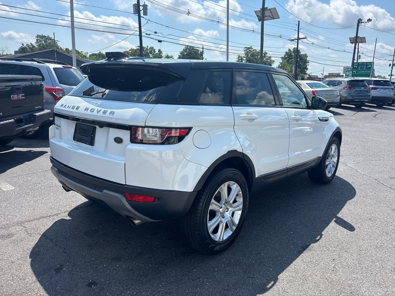 Land Rover Range Rover Evoque 5 Door SE 2019