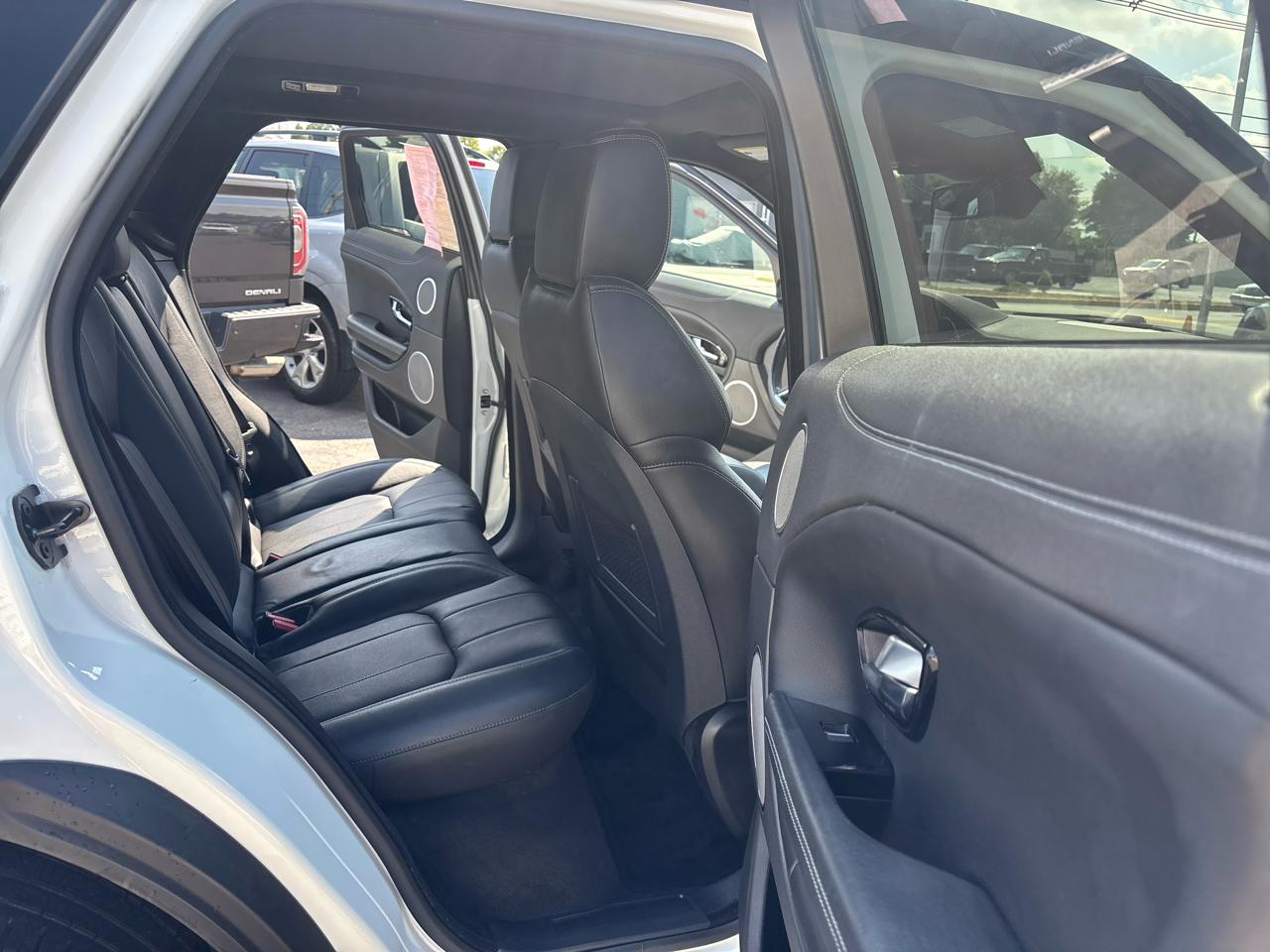 Land Rover Range Rover Evoque 5 Door SE 2019