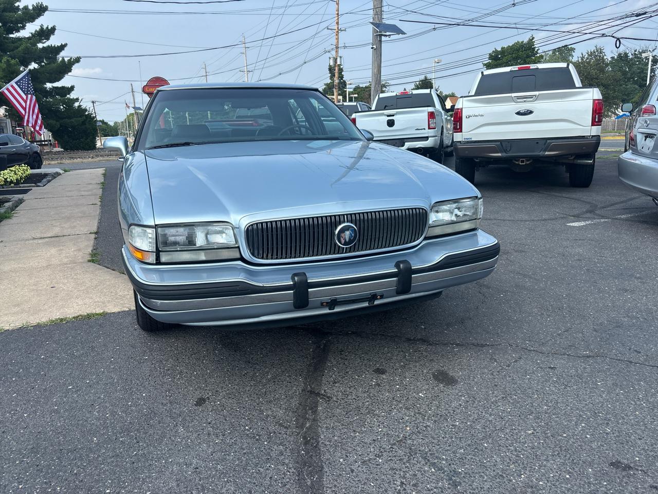Buick LeSabre 4dr Sedan Custom 1995