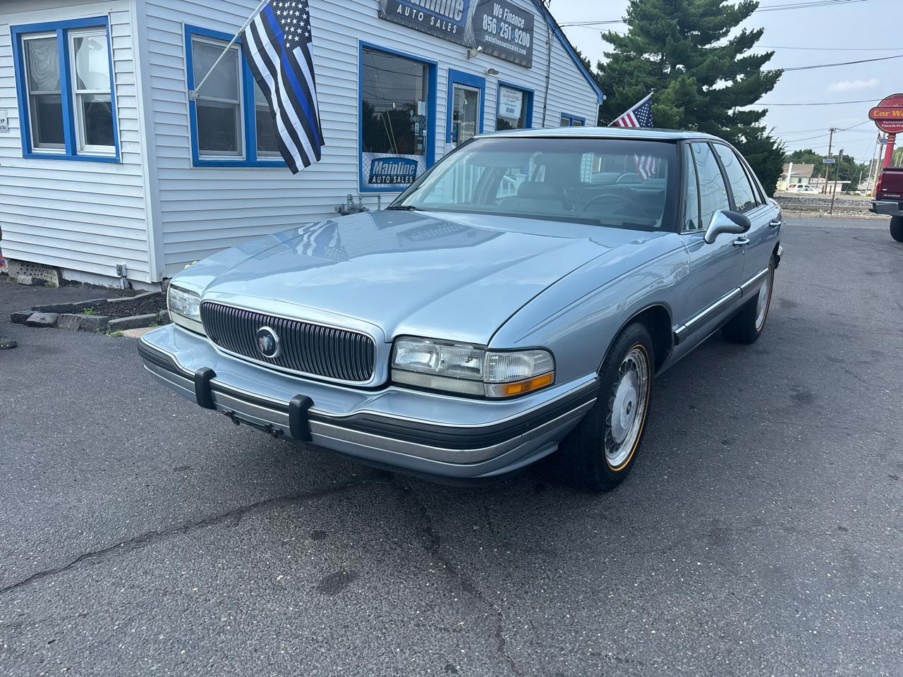 Buick LeSabre 4dr Sedan Custom 1995