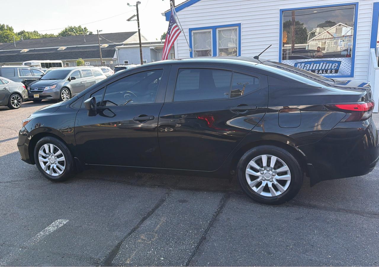 Nissan Versa S CVT 2021
