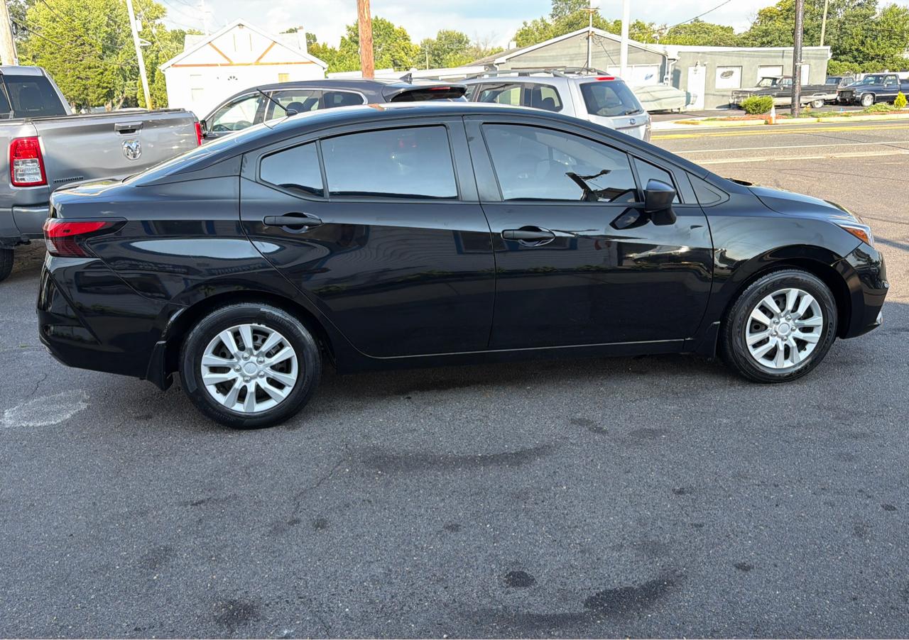 Nissan Versa S CVT 2021