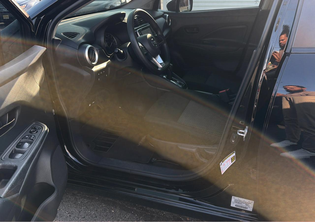 Nissan Versa S CVT 2021