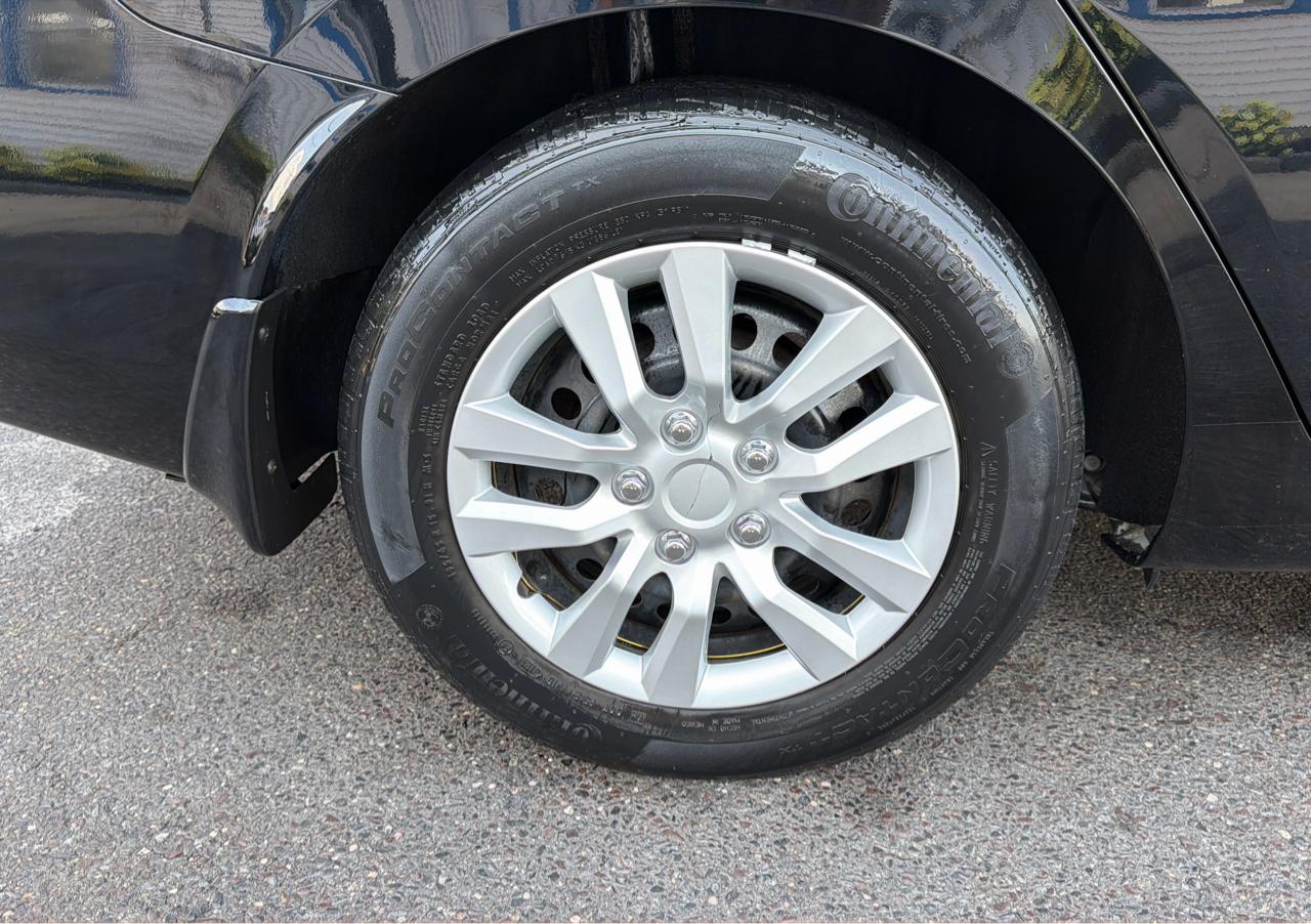 Nissan Versa S CVT 2021