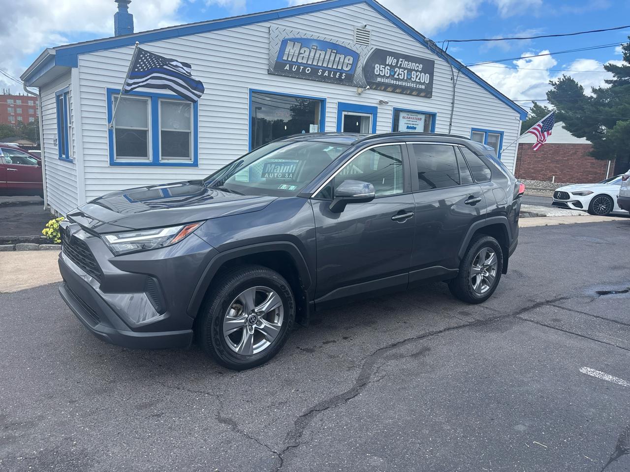 Toyota RAV4 XLE AWD (Natl) 2022