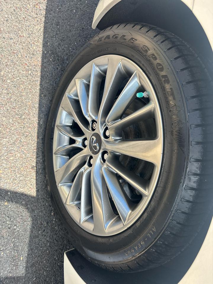 Infiniti Q50 3.0t LUXE AWD 2020