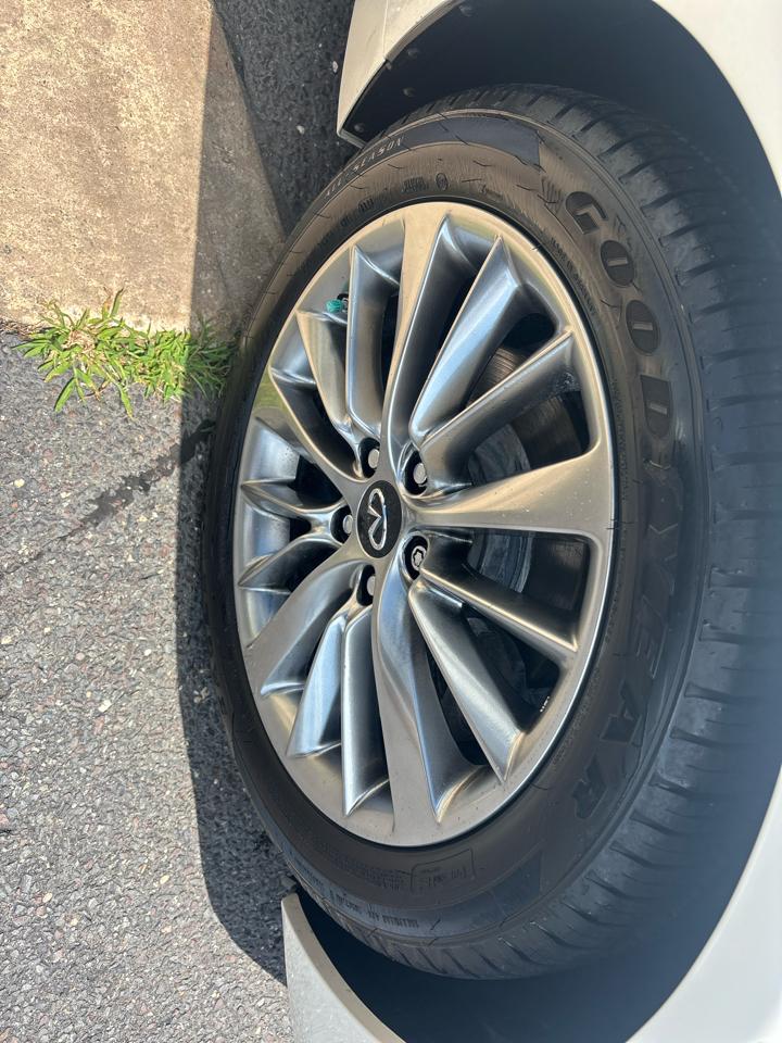 Infiniti Q50 3.0t LUXE AWD 2020
