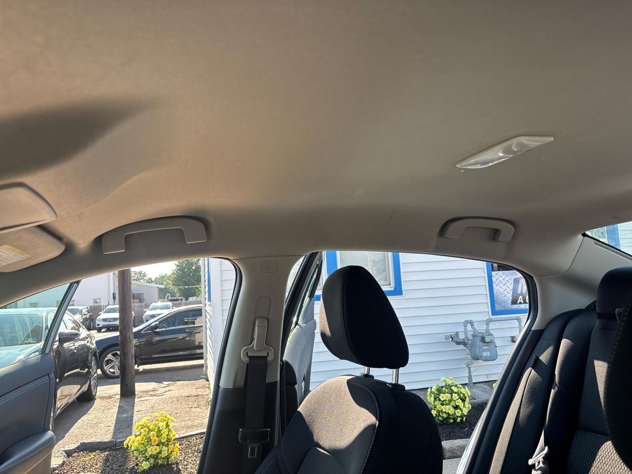 Nissan Sentra S CVT 2022