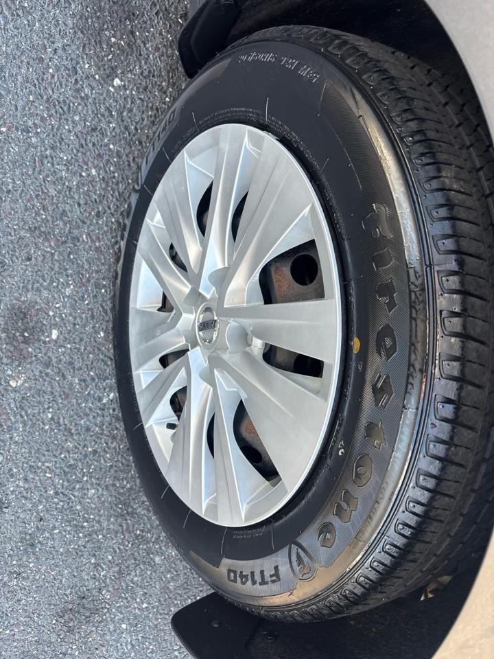 Nissan Sentra S CVT 2022