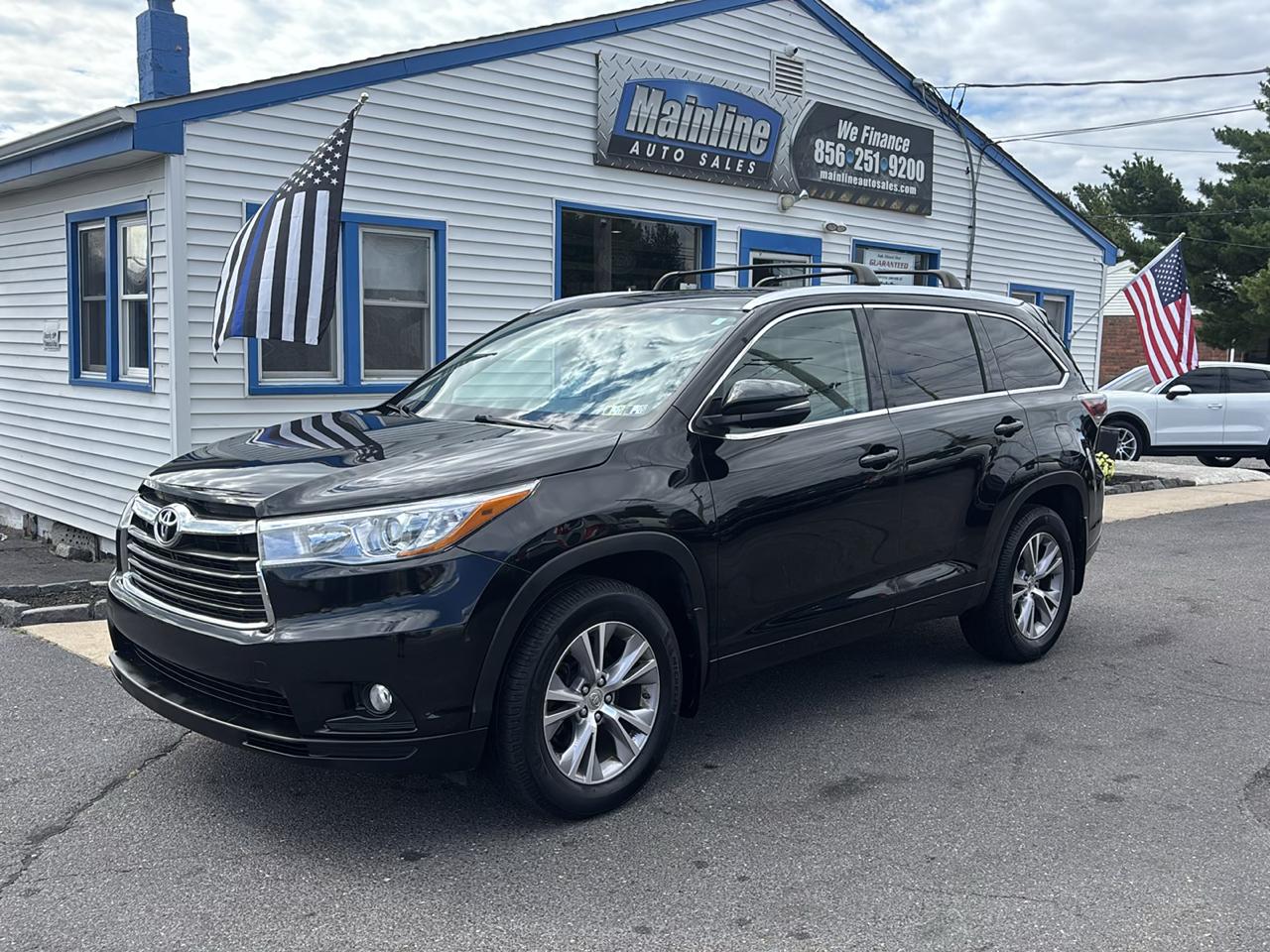 Toyota Highlander AWD 4dr V6 XLE (Natl) 2015