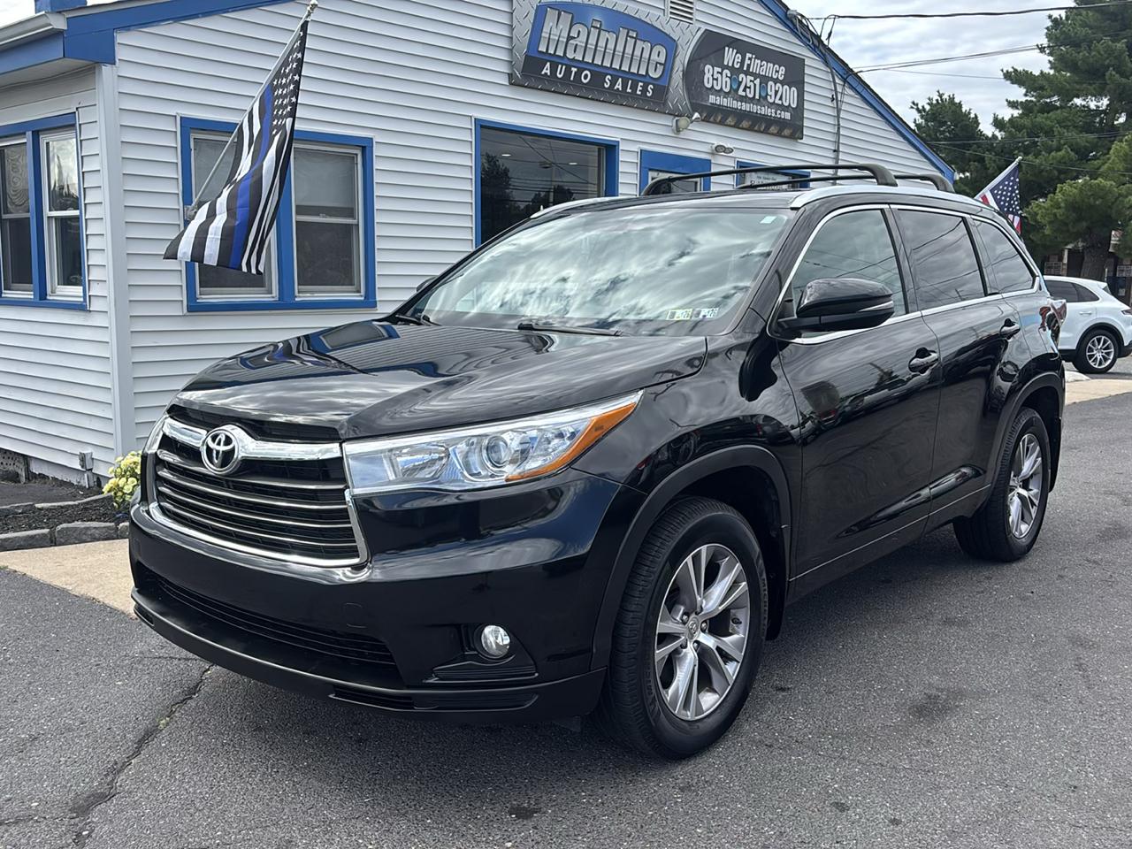 Toyota Highlander AWD 4dr V6 XLE (Natl) 2015
