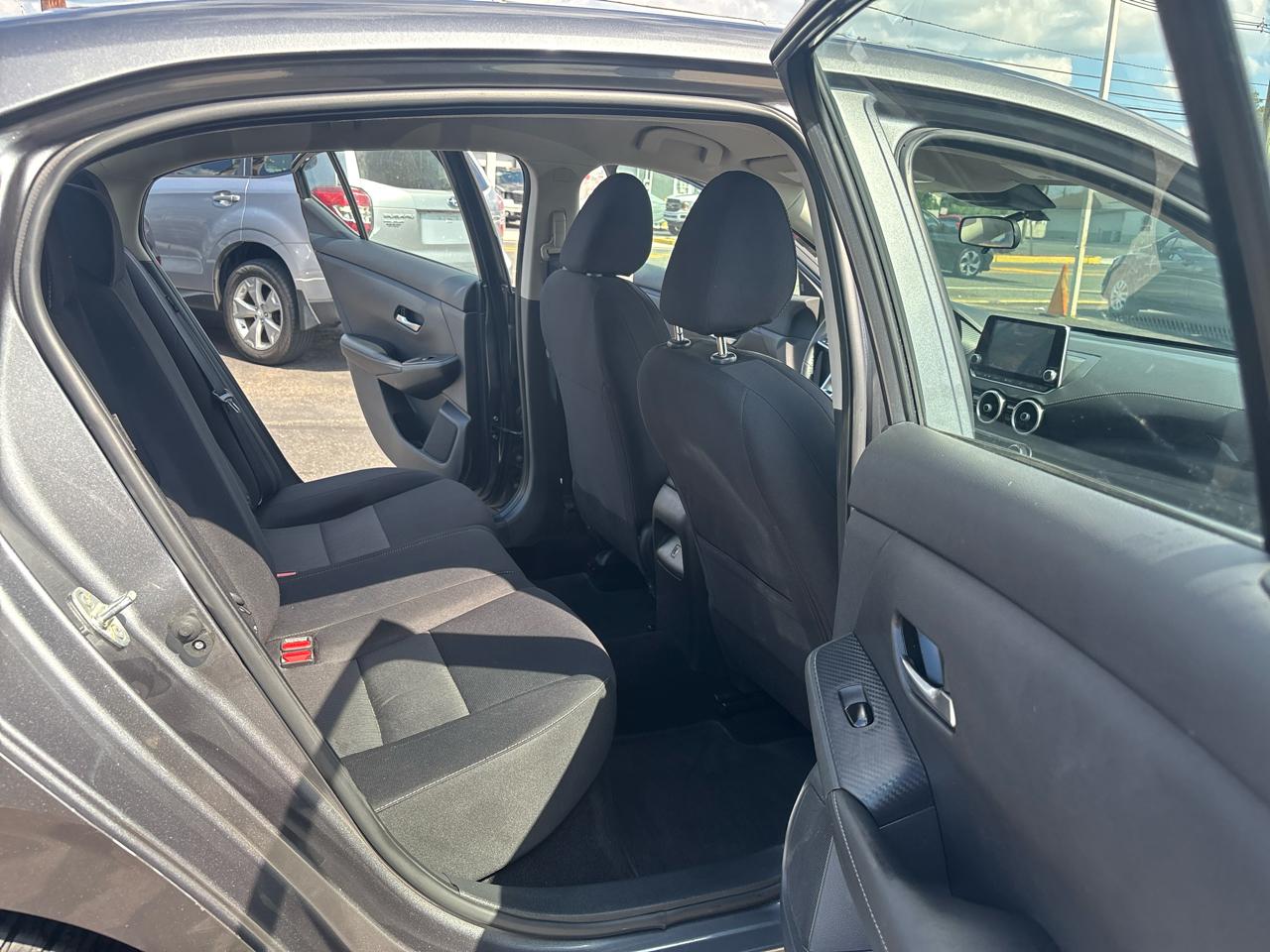 Nissan Sentra SV CVT 2023