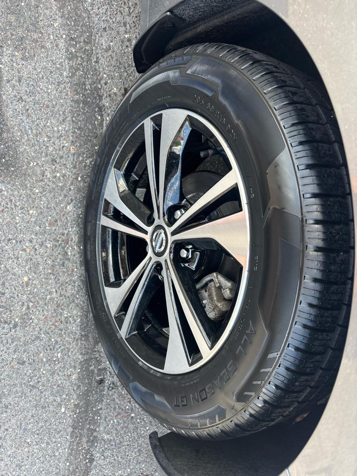 Nissan Sentra SV CVT 2023